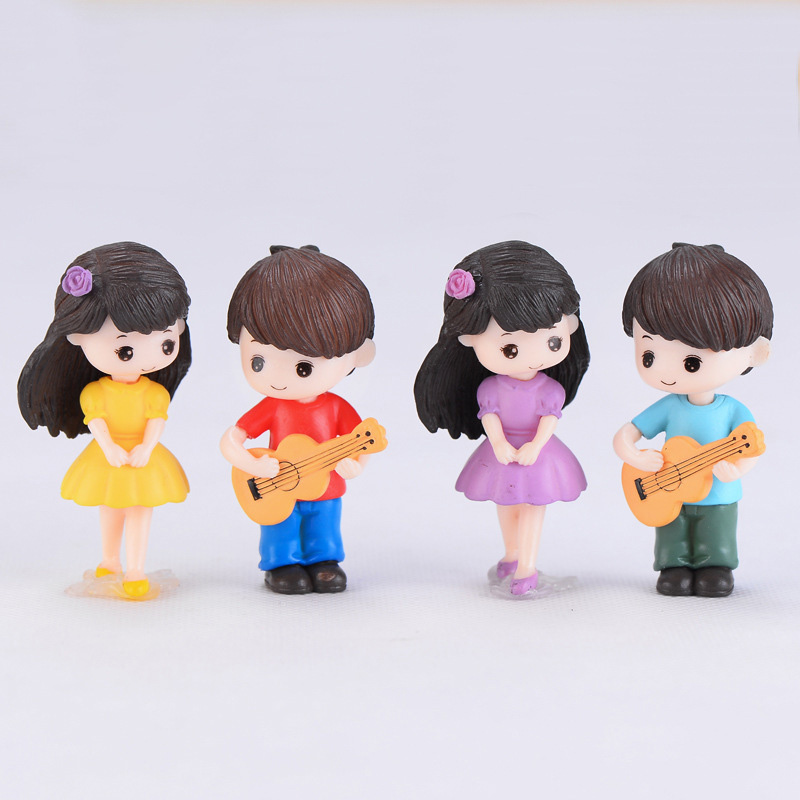 Car Accessories Oman - Guitar Couple Lover Miniature Figurines Boy