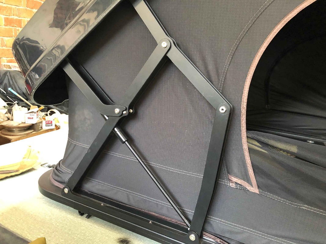 New Model 4-6 Person Hard Shel - огляд і ціна Car Accessories For Camping